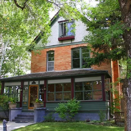 Lindley House Villa